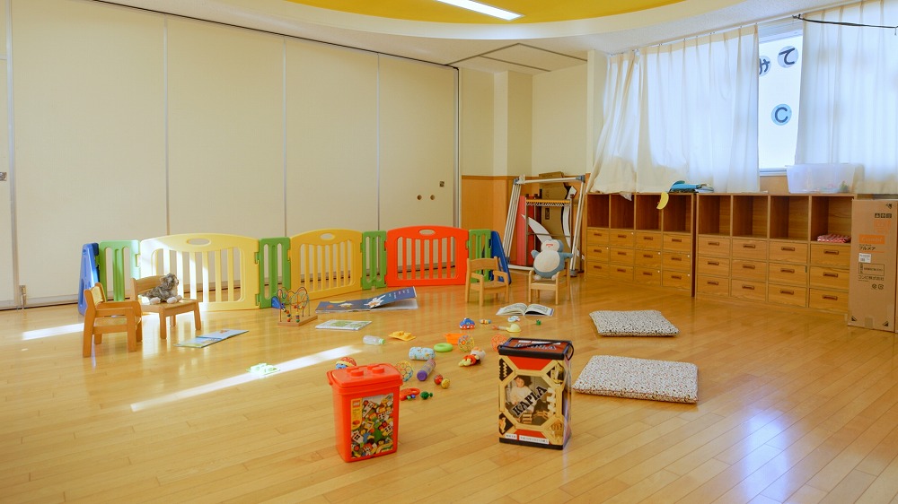 子育て支援室